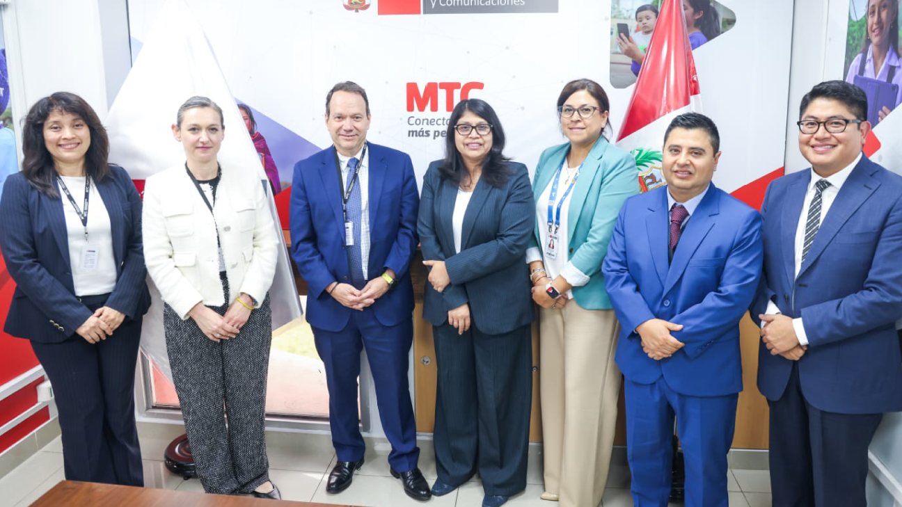 Peru Connects to the Global Digital Future through the BELLA II Project