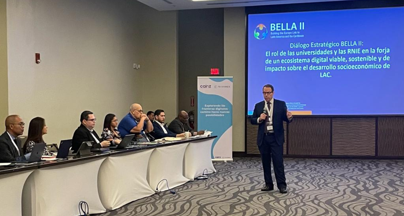 Diálogo de BELLA II en Panamá: el rol de las universidades y de las RNIE en la construcción de un futuro digital